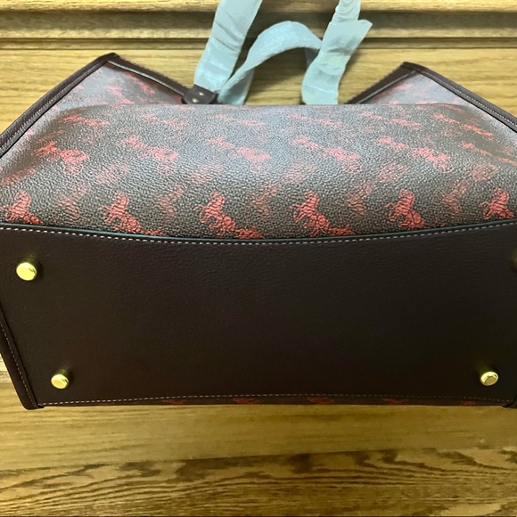 BNWT Coach field tote with horse and carriage - Picture 6 of 8